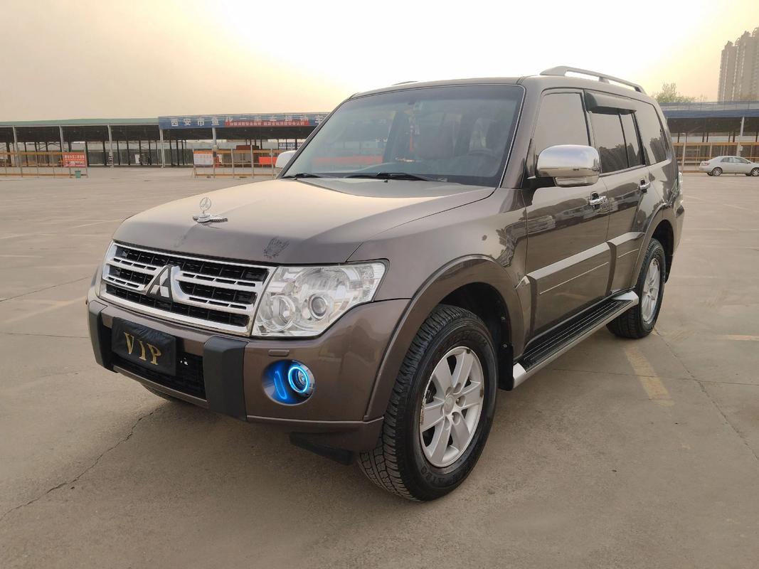 三菱汽车(三菱汽车是哪个国家的品牌)