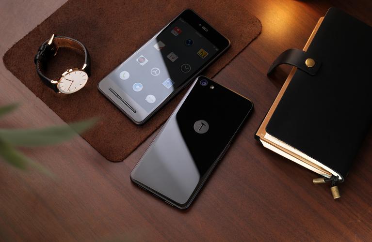 锤子手机t2（锤子手机tnt）