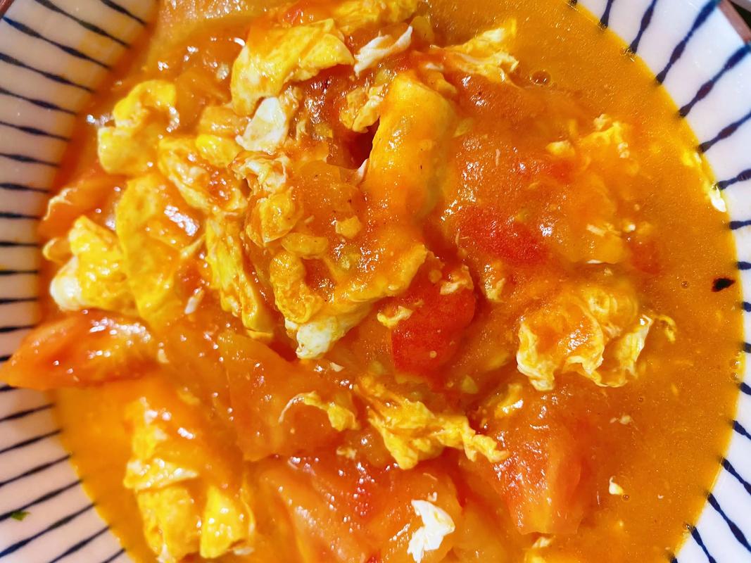 番茄炒蛋的做法视频（番茄炒蛋的做法与步骤视频）