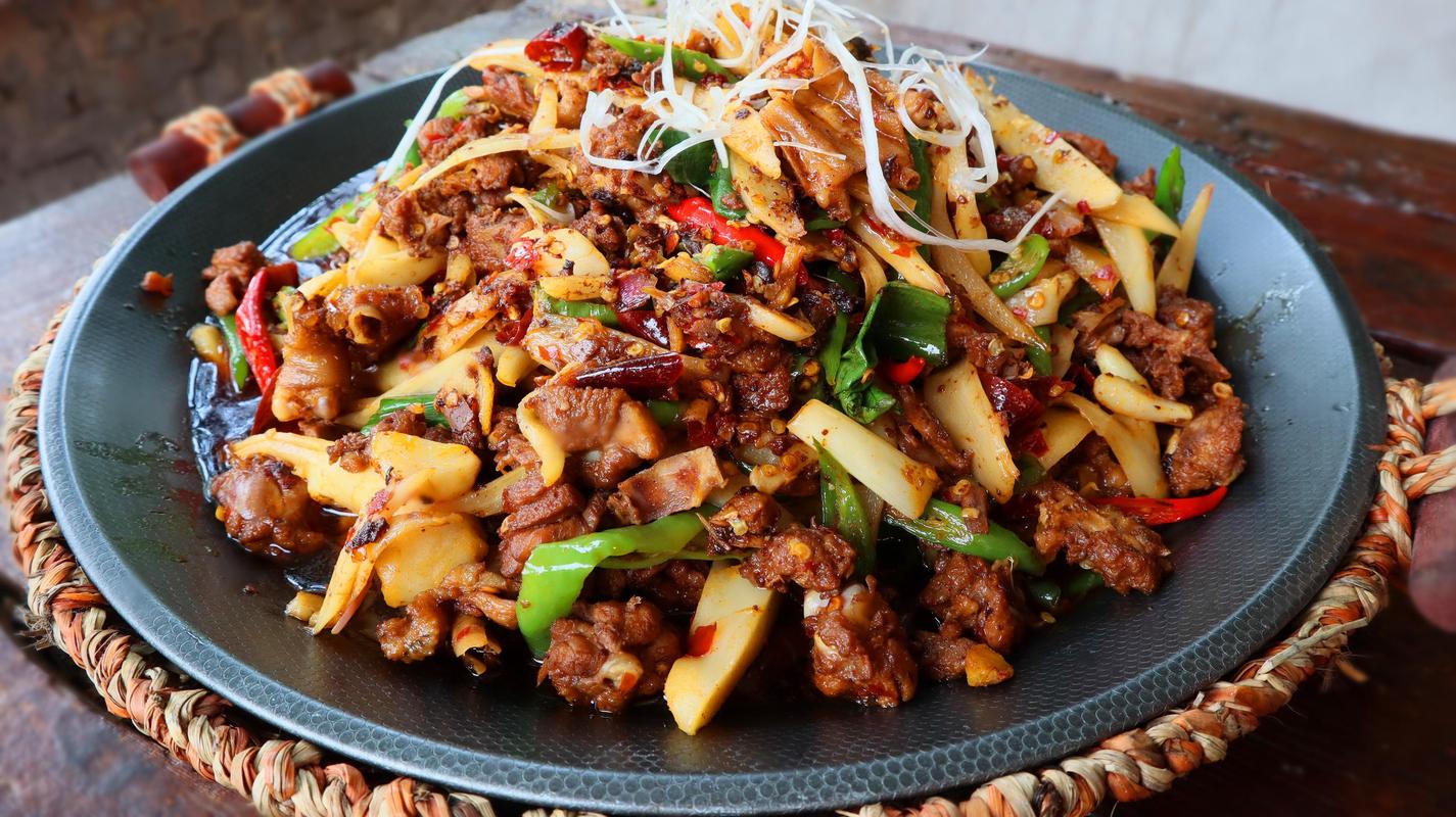 姜爆鸭子的做法(姜爆鸭做法全过程)