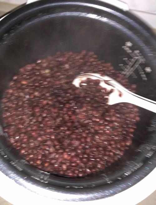 豆沙馅的做法（花芸豆做豆沙馅的做法）